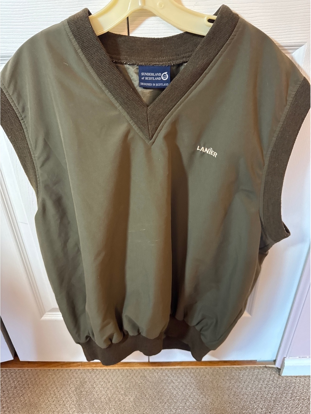 Sunderland of Scotland Olive Green Sleeveless Golf Sweater Vest
